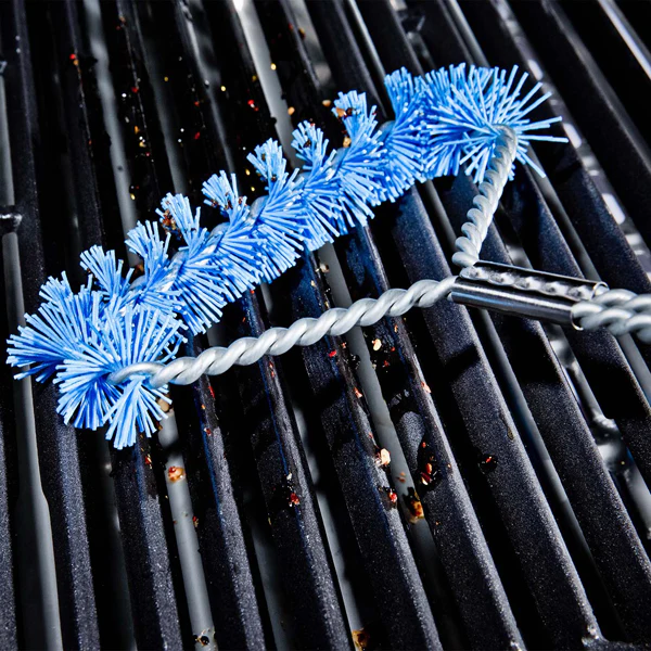 Extra Wide Nylon Grill Brush - Image 3